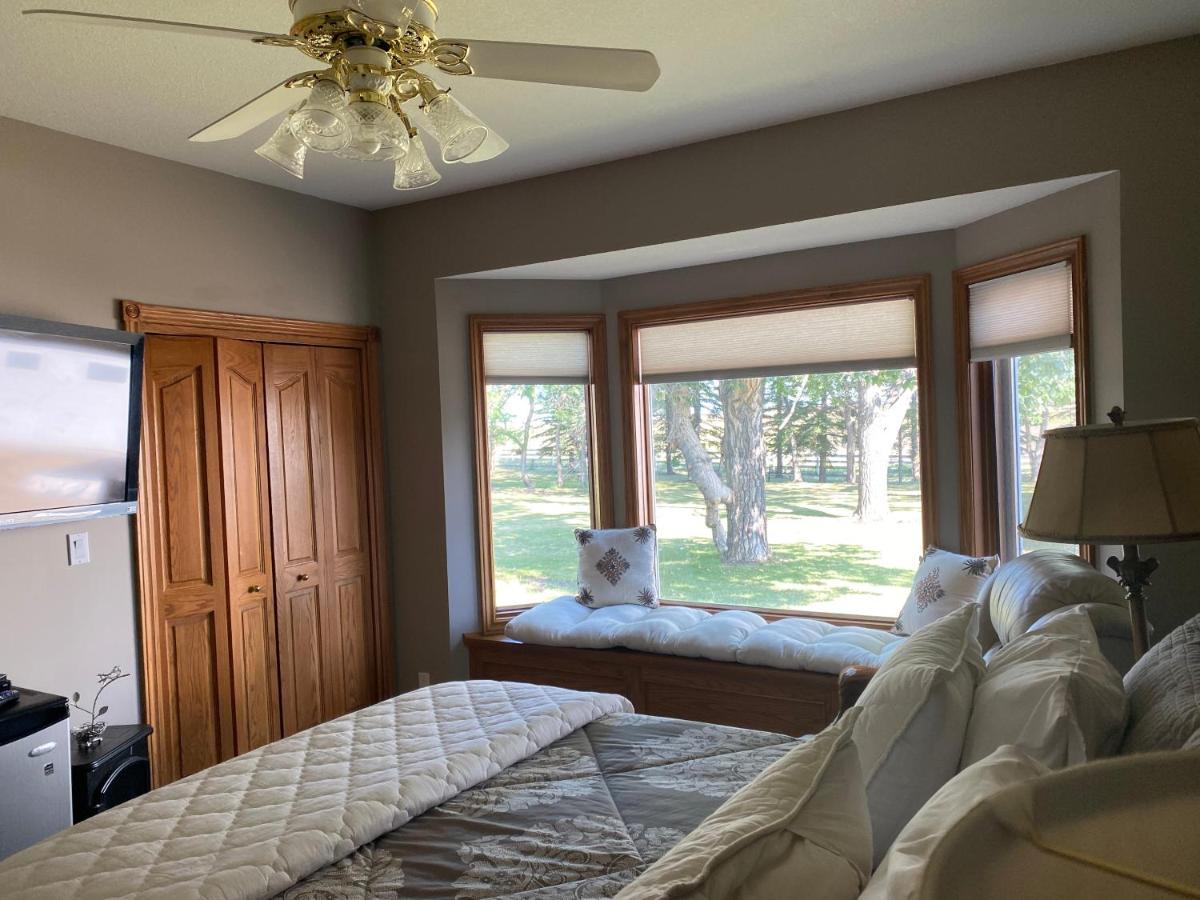 Rolling Hills Country Resort Bed And Breakfast Three Hills Exterior foto